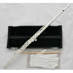 Open Hole Silver Flute Offset G Key B foot Split E With Case Professional Series. 17 holes